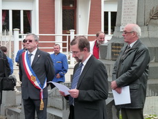 Moy 8 mai 2012