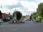 Cliquez ici pour voir l'image (Monument-morts02.JPG)